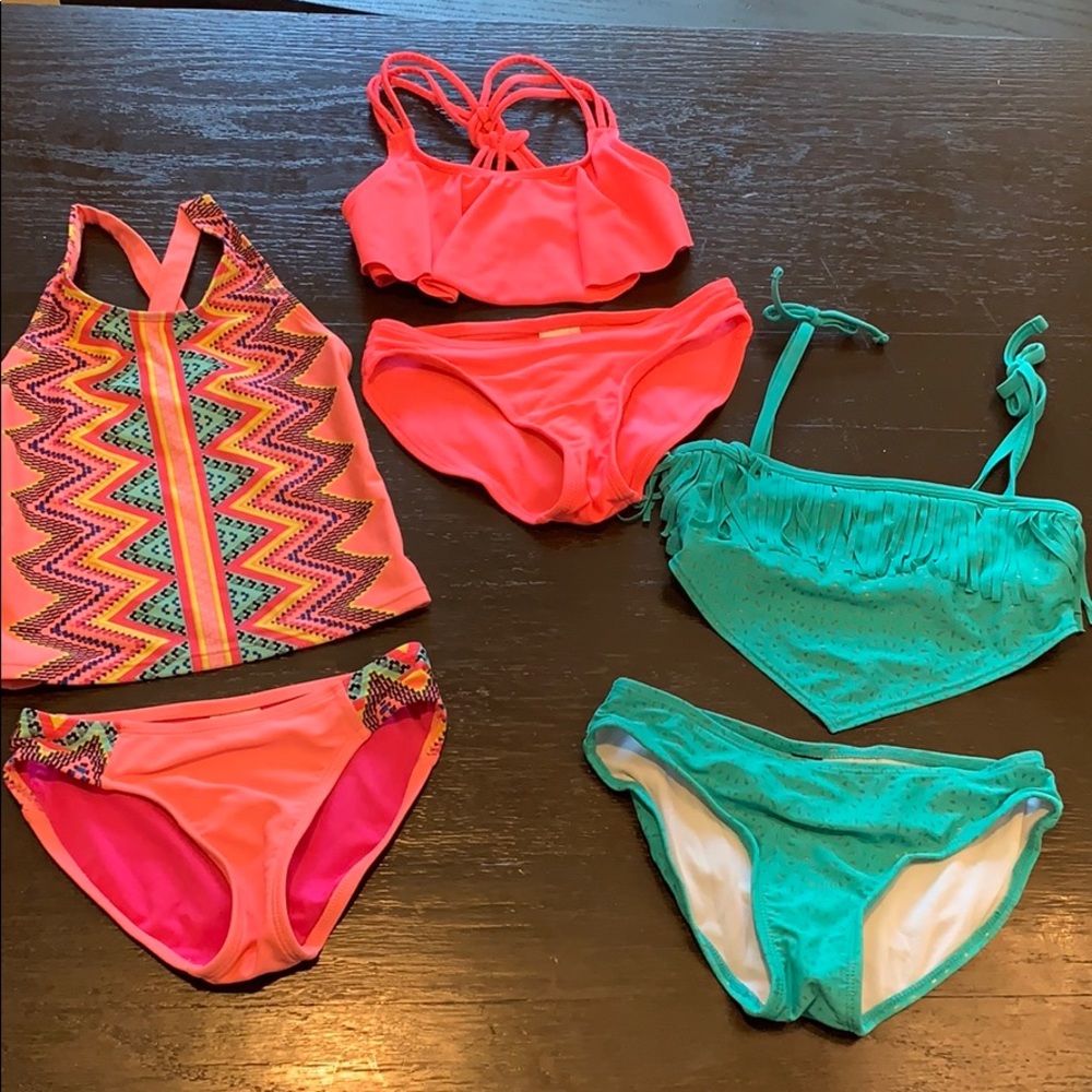 3 Adorable Bikinis
